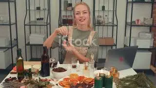 DIY Luxury brand perfume of Men and Women at home below 100 rupees