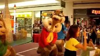 ALVIN AND THE CHIPMUNKS MALL TOUR DEC. 9 - 22 2011-14