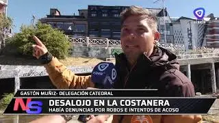 Desalojaron a personas que vivían bajo el playón de la Costanera