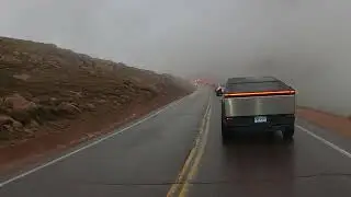 Electric Convoy of Teslas heading up to Pikes Peak