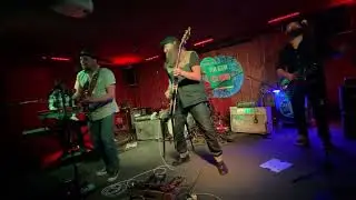 Tea Leaf Green Live 12-14-24 Talent, OR (3)