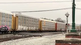Norfolk Southern rolls north thru Dalton Ga.