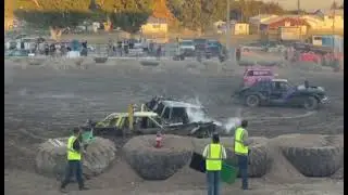 2025 Powell Wy Smashtember demolition derby chain-up
