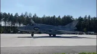 power of love Su-22M4
