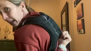 Renoj Weighted Vest for Women Men: - You hardly notice this sleek vest while running