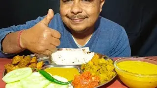 Bigbites 😋 Eating Dal Roti Aloo Soya chunks Mix Veg Labra Salad Tomato Chutney