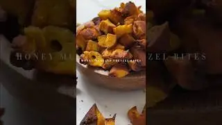 Крендельки с медово-горчичным соусом 🍯🥨