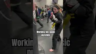 Working her basic punches! #boxing #grandjunctioncolorado #mma #kickboxing #mars #martialarts #fyp