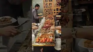 Fire buffet of Gujranwala, Pakistan 🤩😋#food #recipe #desi #bbq #turkishfood