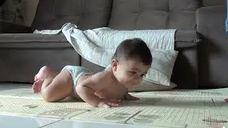 MEUS PRIMEIROS PASSINHOS ENGATINHANDO  - NOAH 6 MESES