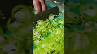 Learn How To Cut Green Chilli Easy And Fast #carving #cutting #greenchilli
