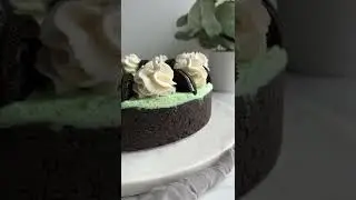 No bake mint chocolate cheesecake! #cheesecake #desserts