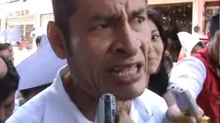 Rodolfo Escobar Avila Srio  Gral  de la seccion 112 de la CTM desfile del 1 de mayo