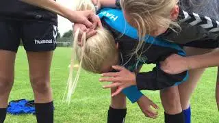 Amalie Hauge f&aring;r n&aelig;seblod under tr&aelig;ning 2016