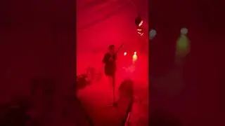 Leo Baby (Hum Fuzz) MCing at Out of the Woods with tunes from Will