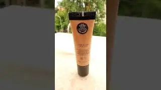 Smashbox studio skin 24 hr foundation || Oxidation test #shorts #oxidation #foundation
