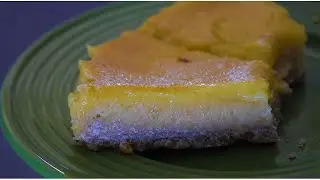 Simple, quick, HEALTHY lemon bars!