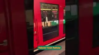 Hakone Tozan Railway #japan #hakone #yokosojapon