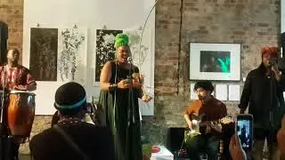 Thandeka Mfinyongo- Ndizingela