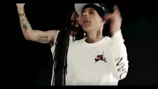Monsieur Job - B&aacute;jate las Bragas (Official Video)