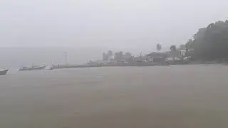 Veldur (समुद्रातून दिसणारा वेलदुर गाव)