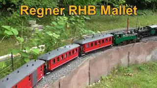 LGB Akku/RC BKB Echtdampf Gartenbahn - Regner RHB Nr. 25 Mallet-Lok mit dem 10-Uhr-Eilzug