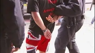 EDL leaders Tommy Robinson and Kevin Carroll arrested during march to Woolwich