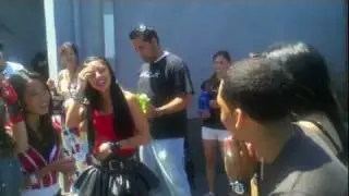 MoZaiK sings for Jasmine Villegas and Young Jinsu