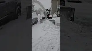 Snow removal in the city streets ❄️🏙️ #shorts #snowplow #heavymachinery  #winterwork #snow #asmr