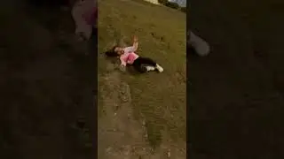 Cute sister race