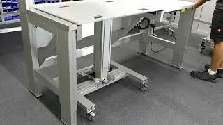 Arbeitsplatzsystem  als &bdquo;Tisch-in-Tisch&ldquo;-L&ouml;sung