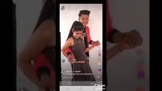 One girl kiss riyaz in Delhi celebrity face❤