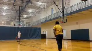 Wesley Hayes shoots both hands