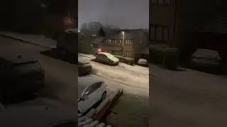 Snowflake ❄️❄️ #firstsnowfall #uksnow