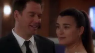Ziva has to prepare a speech | NCIS S9E17 (All tiva scenes)
