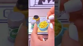 Mini Comfort Food 🥘 | Mac and Cheese | Miniverse #shorts