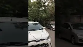 Ford eco sport Top model Titanium with push button and key less entry full features shown.India 4KHD