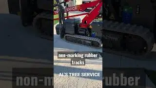Getting set up for tree removal. Non-marking rubber tracks in action! #treeremoval
