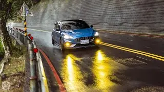 ⚠️106大雨警告⚠️｜老橘依然趕時間｜Focus ST｜平交道咖啡