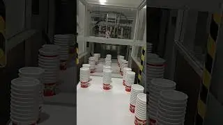 injection plastique #machine #robot #iml FUL SPEED