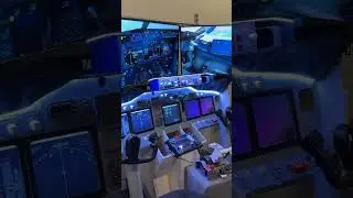 This 3D-printed flight simulator was one of many booths we got to see at Open Sauce this year!