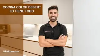 Cocina color Desert con isla y vinoteca | Diseño a medida con máxima capacidad