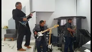 Jamming With the Pastor II Feat. Pastor Sigfredo Arce & Harry Garcia