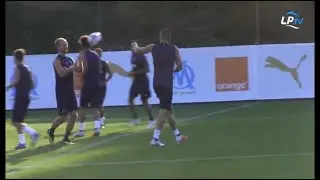 &Agrave; l'entra&icirc;nement avec K&eacute;vin Strootman