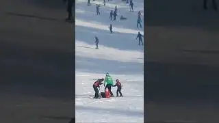 Pe p&acirc;rtie la schi ⛷️ | Vatra Dornei #skiingisfun #laschi