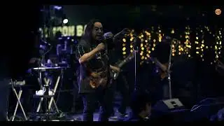 หลงกล - หิน เหล็ก ไฟ | [Live] @ THE MOON BAR