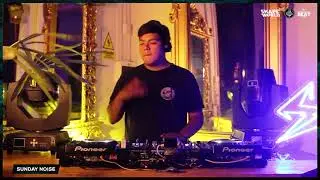 Sunday Noise (Per&uacute;) en Skape World Per&uacute; pres. SPACE