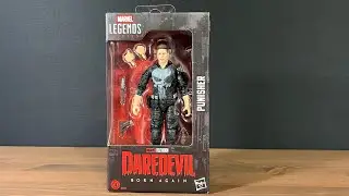REVIEWING MARVEL LEGENDS PUNISHER FROM DAREDEVIL BORN AGAIN!