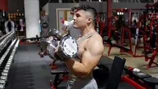 Learning how to POSE with Coach / Pull Day at MI40