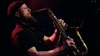 Chris Kiriazis - Andrew (Live in Athens)